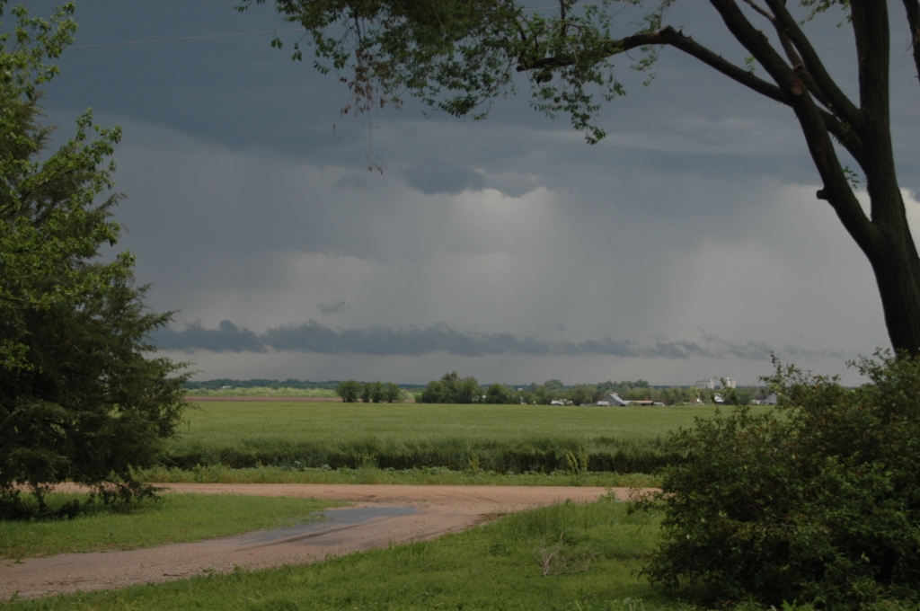 Storms north of Safe Haven Farm, Haven, KS